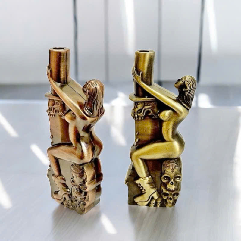 https://batluasile.com/bat-lua-kho-hinh-la-bai-co-den-soi-tien-gia-xai-ga-vang
